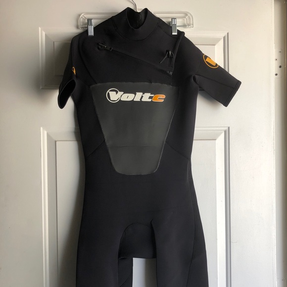 Wetsuit VOLTE LIKE NEW Size S - Picture 1 of 4
